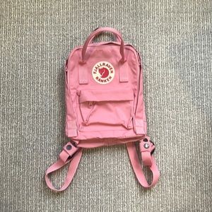 Fjällräven mini pink backpack